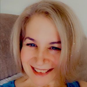 Meet your Posher, Lynne